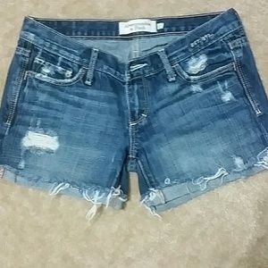 Abercrombie & Fitch short
